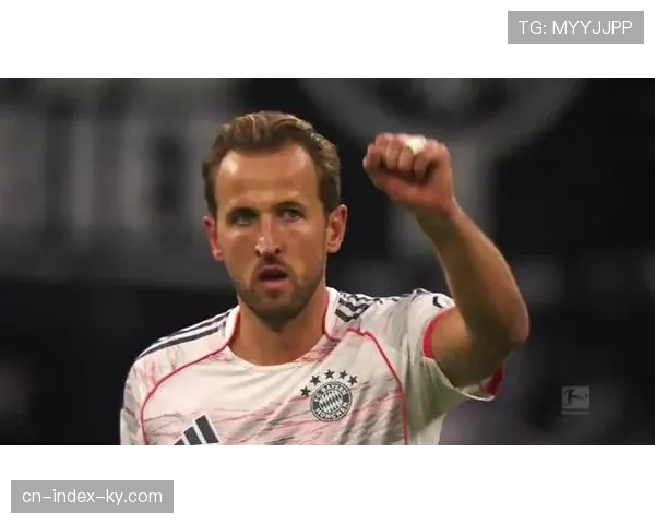 拜仁锋线三叉戟合力造7球 球队进攻体系运转流畅