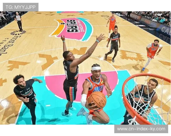 马刺替补场均41.5分 团队篮球理念成效显著