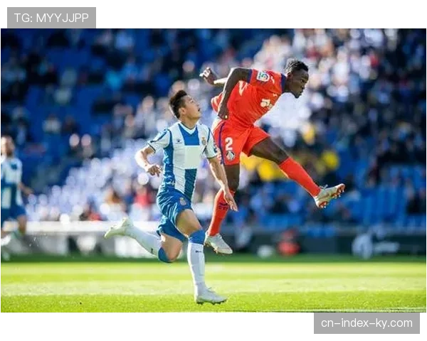 亨克加时赛数据：第114分钟埃曼斯关键进球扳平比分